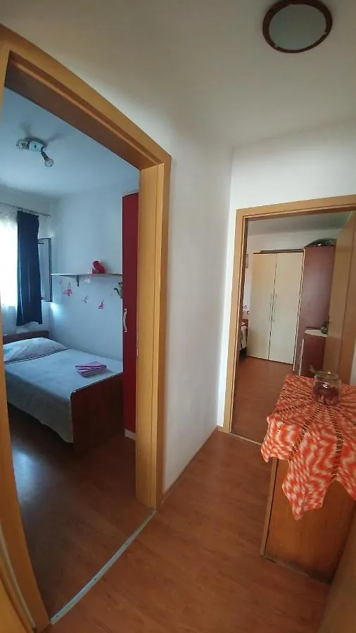 Apartment Tina トロギール