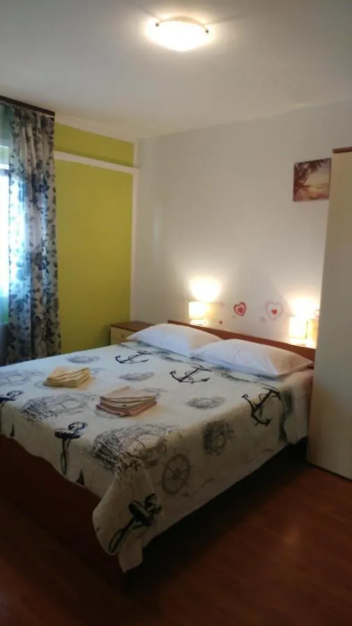 Apartment Tina Trogir