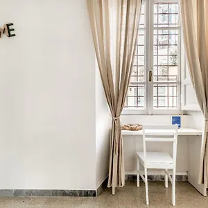  Holiday home Trastevere's Flower Italy